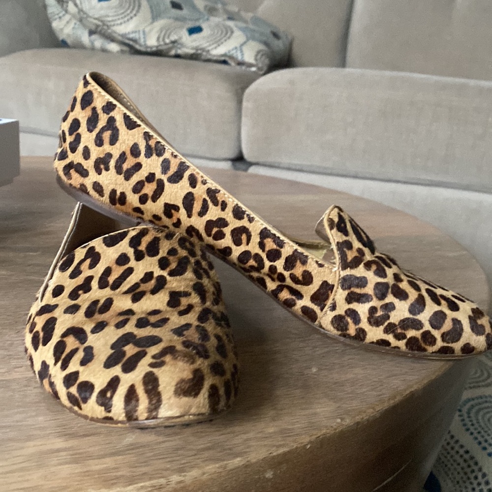 Cheetah/ leopard print Flats